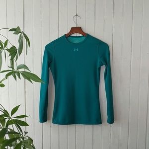 Under Armour forest mint green all season tee XS